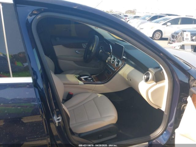 55SWF4KB4FU041674 Mercedes-Benz C 300 4matic/luxury 4matic/sport 4matic