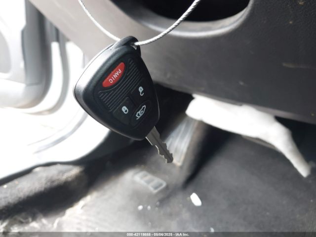 1C3CCBAB1EN210802 Chrysler 200 LX