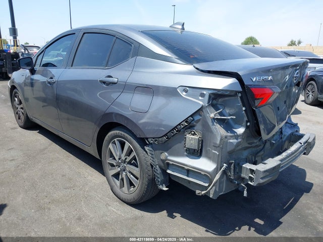 3N1CN8EV5ML826677 Nissan Versa Sv Xtronic Cvt