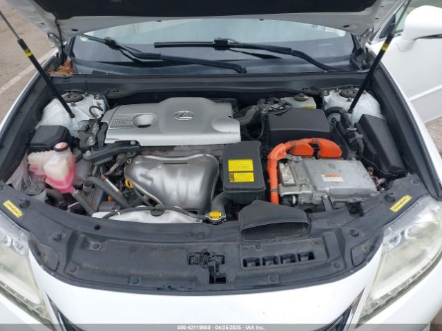 JTHBW1GG5E2064531 Lexus ES 300H