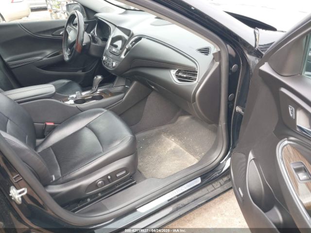 1G1ZH5SX3GF333395 Chevrolet Malibu Premier