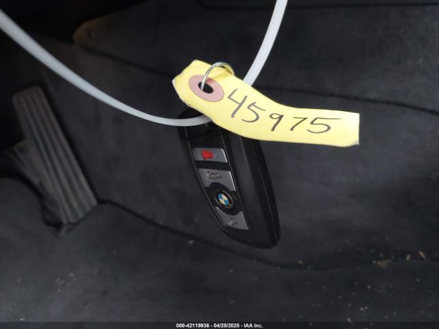 WBA5A5C54ED500568 BMW 528I