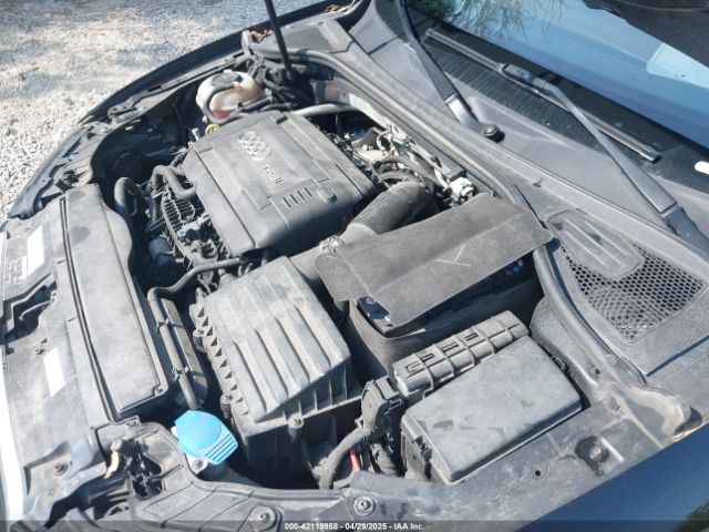 WAUB8GFFXJ1044215 Audi A3 2.0t Premium/2.0t Tech Premium