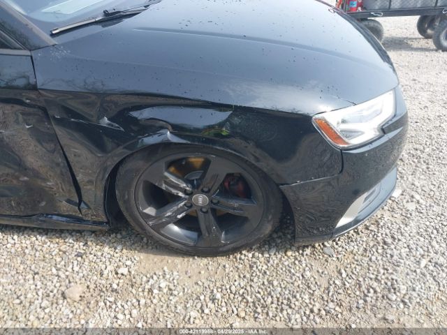WAUB8GFFXJ1044215 Audi A3 2.0t Premium/2.0t Tech Premium