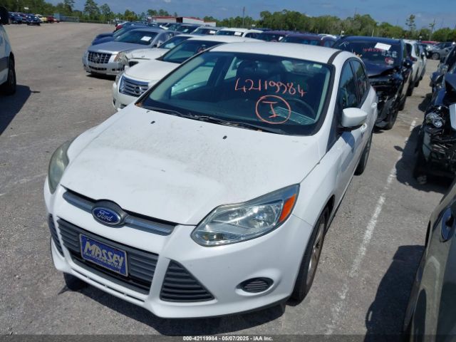 1FADP3K26EL119499 Ford FOCUS SE