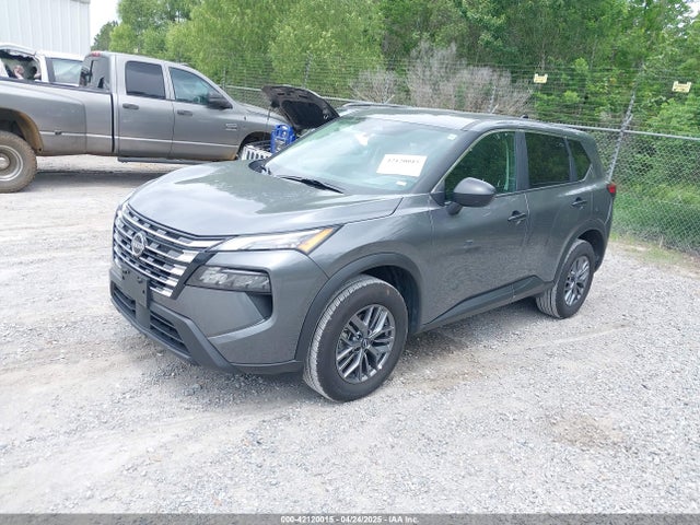 5N1BT3AB3RC695244 Nissan Rogue S Intelligent Awd