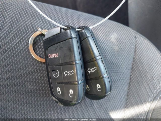 2C3CDXHG2FH852208 Dodge Charger Sxt
