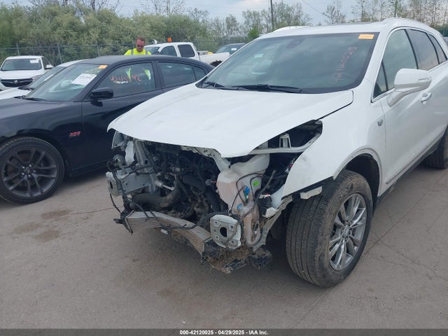 2020 CADILLAC XT5 1GYKNCR49LZ239803 Photo 5