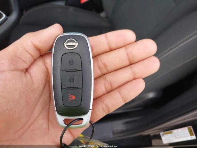 5N1BT3AB4RC682325 Nissan Rogue S Intelligent Awd