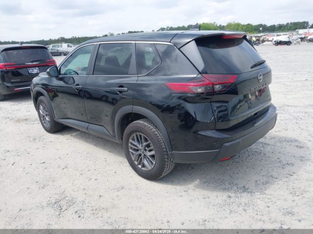 5N1BT3AB4RC682325 Nissan Rogue S Intelligent Awd
