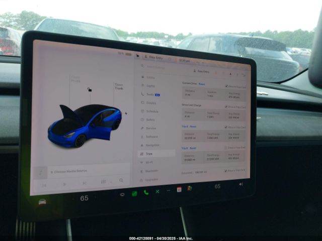 5YJ3E1EA2JF040914 Tesla Model 3 Long Range/mid Range