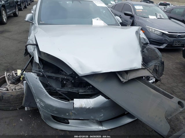 5YJSA1E24HF193563 Tesla MODEL S
