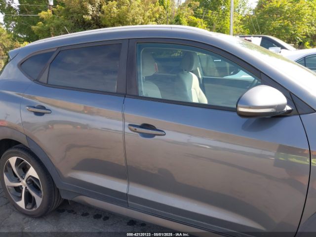 KM8J3CA23GU218963 Hyundai Tucson Sport