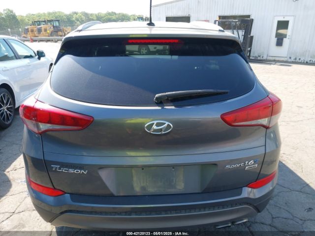 KM8J3CA23GU218963 Hyundai Tucson Sport