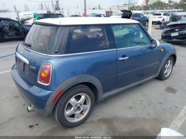 2009 MINI COOPER WMWMF33569TW77166 Photo 3