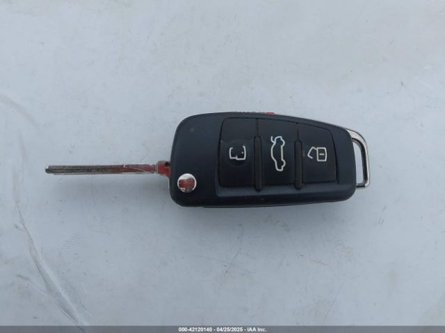 WA1GCCFS6HR001364 Audi Q3 2.0t Premium