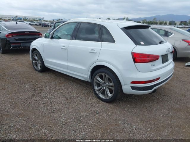 WA1GCCFS6HR001364 Audi Q3 2.0t Premium
