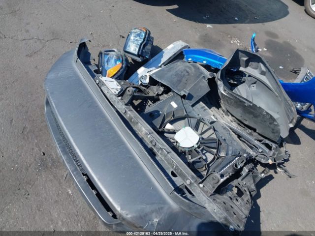3C4NJCBB6JT227412 Jeep Compass Latitude Fwd