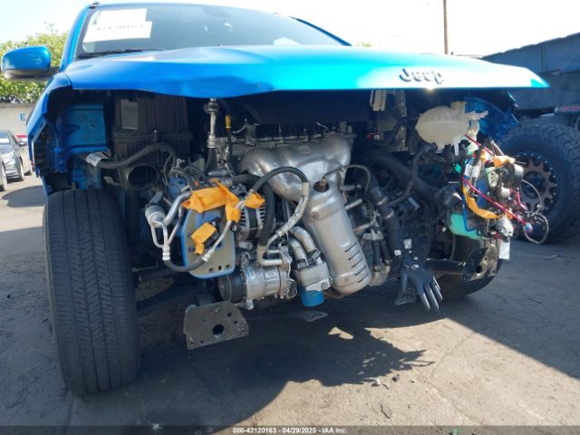 3C4NJCBB6JT227412 Jeep Compass Latitude Fwd