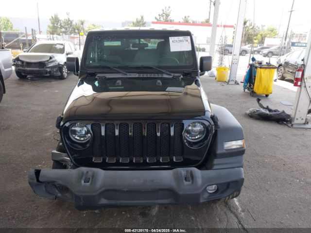 1C4GJXAG3NW151516 Jeep Wrangler Sport S