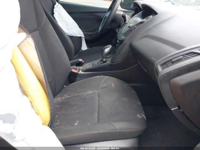 2018 FORD FOCUS 1FADP3K22JL307978 Photo 4