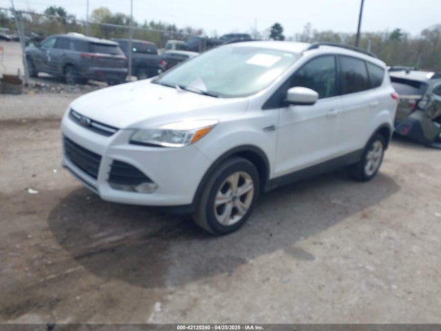 1FMCU9G93GUB02028 Ford ESCAPE SE