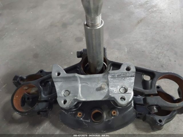 2022 HARLEY-DAVIDSON FLTRK 1HD1KZF24NB648141 Photo 9