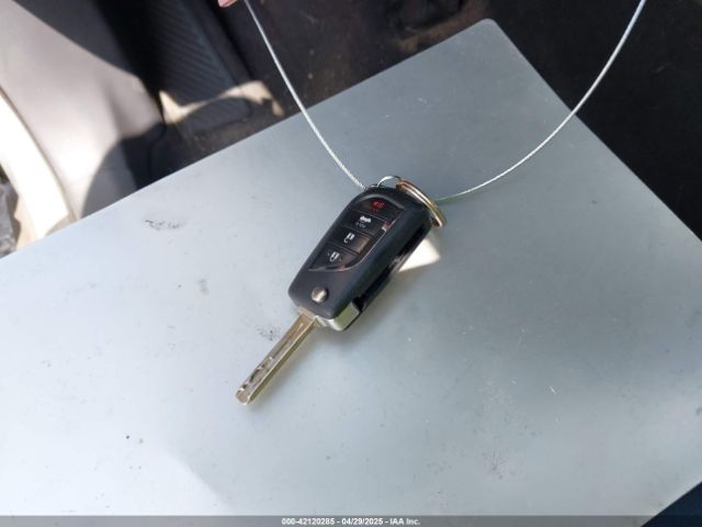 4T1B11HK3KU166084 Toyota CAMRY LE