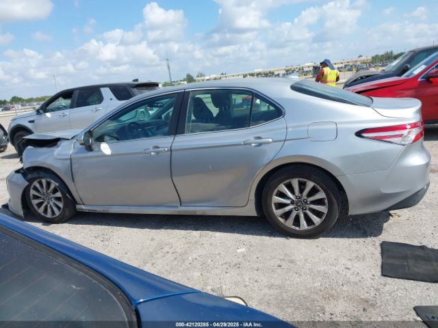 4T1B11HK3KU166084 Toyota CAMRY LE