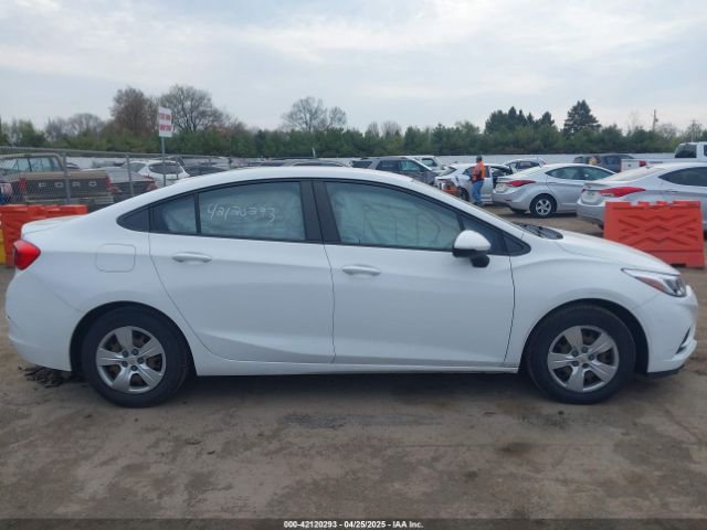 1G1BC5SM6H7173479 Chevrolet Cruze Ls Auto