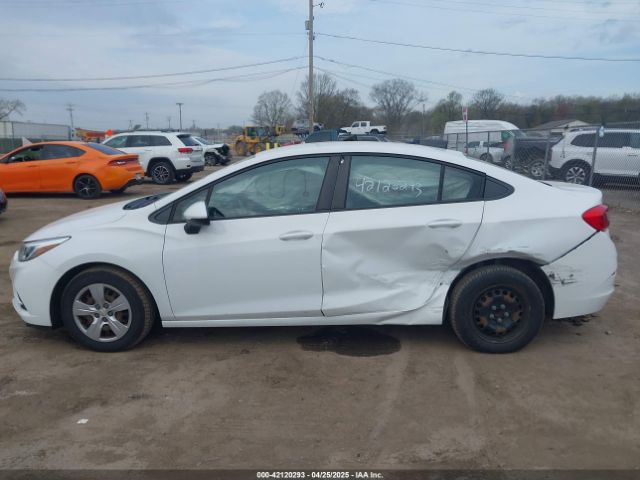 1G1BC5SM6H7173479 Chevrolet Cruze Ls Auto