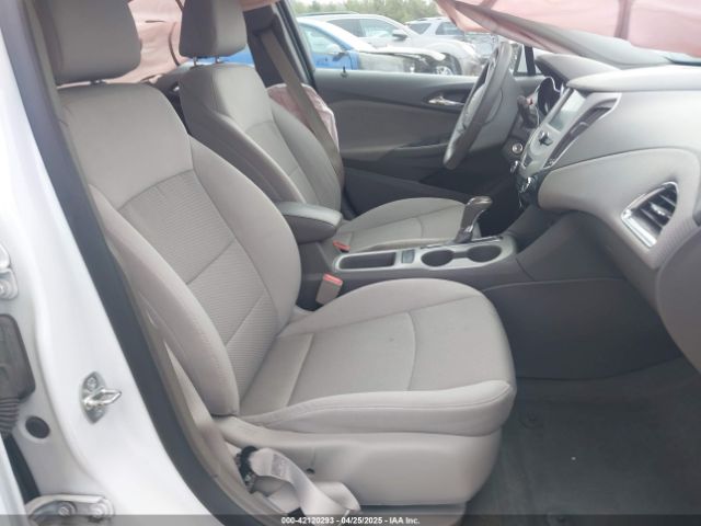 1G1BC5SM6H7173479 Chevrolet Cruze Ls Auto