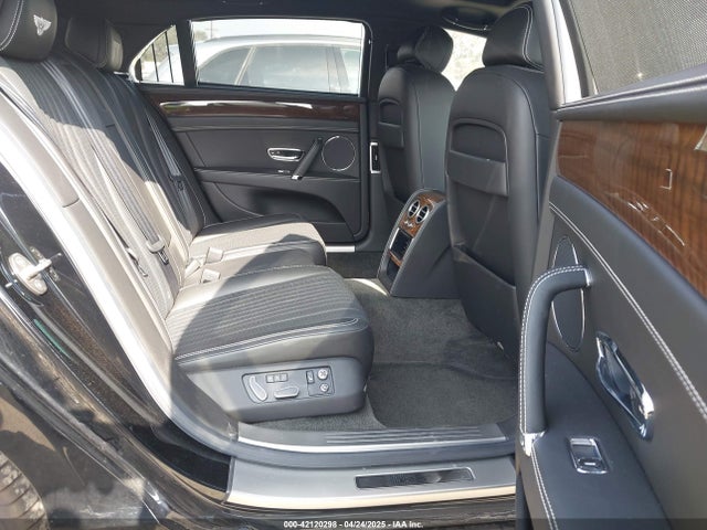 Bentley Cyc 2017 SCBEH9ZA5HC063140 Image 8
