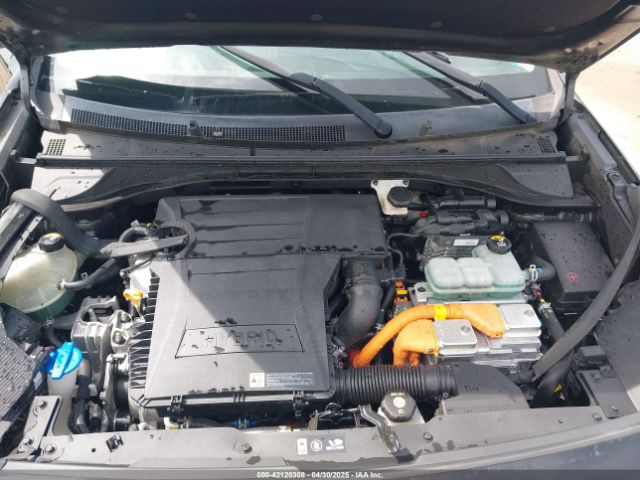 KNDCB3LC2L5375460 KIA NIRO LX