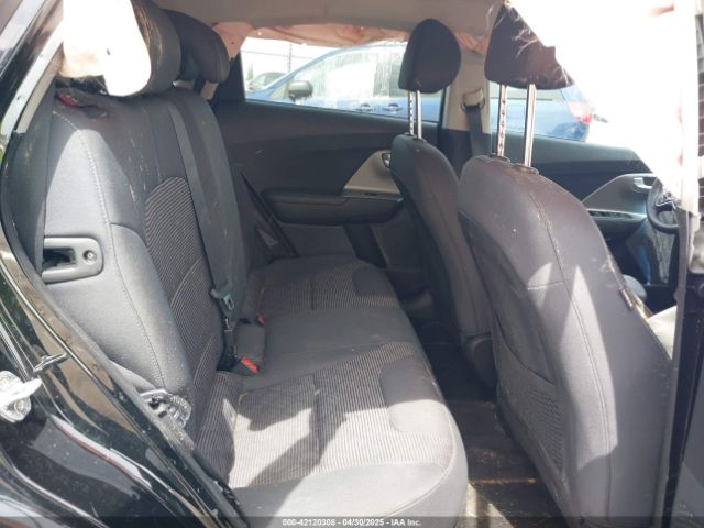 KNDCB3LC2L5375460 KIA NIRO LX