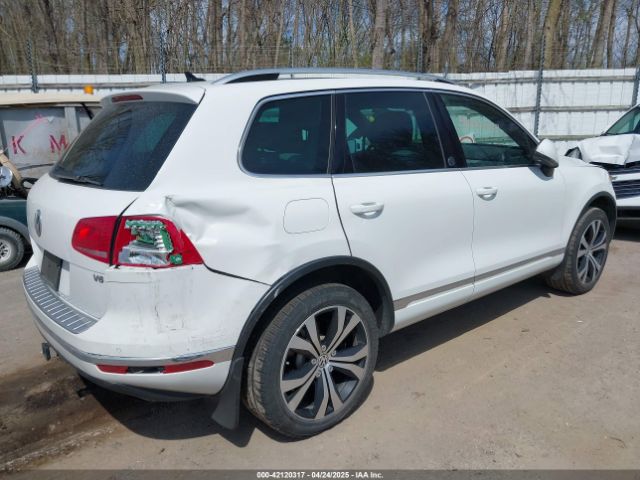 WVGRF7BP8HD005505 Volkswagen Touareg V6 Wolfsburg Edition
