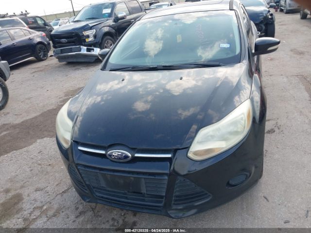1FADP3F21EL157488 Ford FOCUS SE