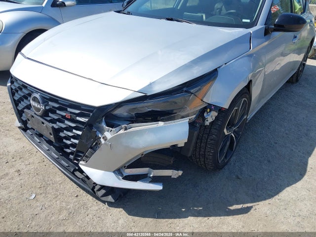 1N4BL4CV0PN384623 Nissan Altima Sr Fwd