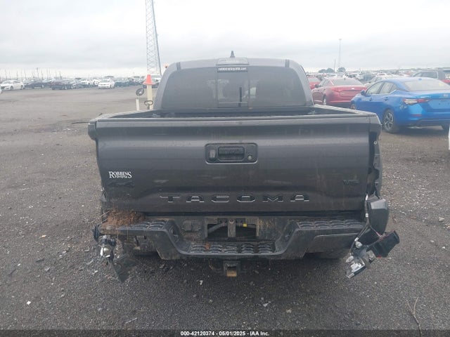 3TYCZ5AN4NT070376 Toyota Tacoma Sr5 V6
