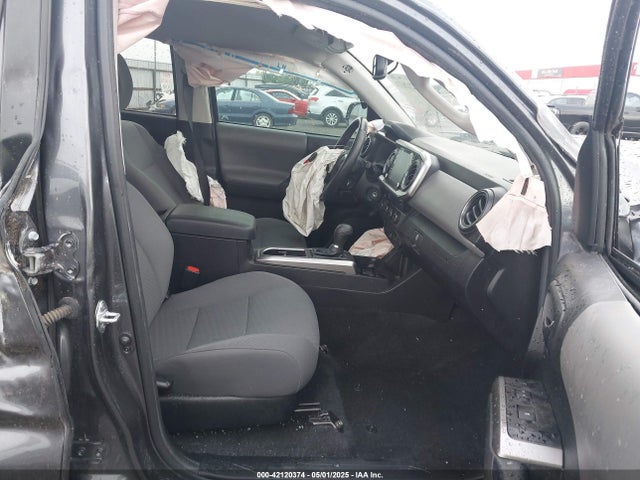 3TYCZ5AN4NT070376 Toyota Tacoma Sr5 V6