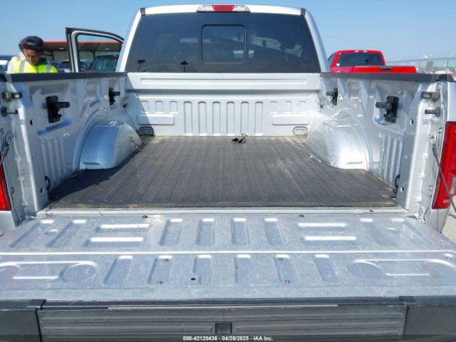 1FTEW1EG8FKE61864 Ford F-150 Lariat