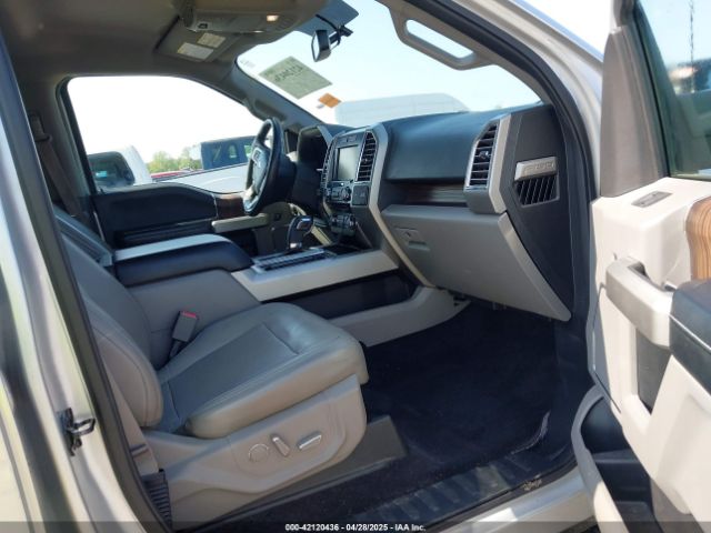 1FTEW1EG8FKE61864 Ford F-150 Lariat