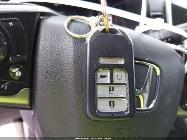 2021 HONDA CR-V 5J6RW2H82MA011250 Photo 10