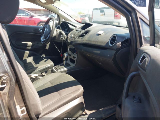 3FADP4BJ1FM217045 Ford FIESTA SE