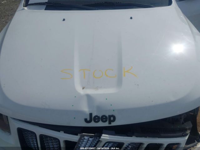 1C4RJFAG8EC536106 Jeep Grand Cherokee Altitude
