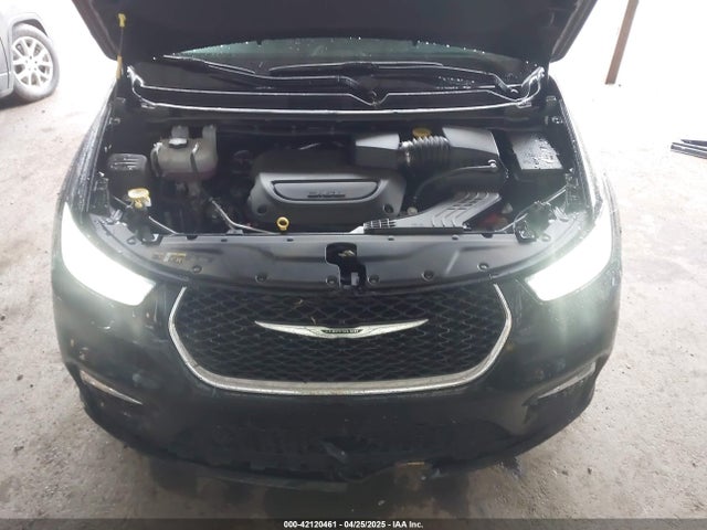 Chrysler Pacifica Select 2025 2C4RC1BG8SR548335 Image 10