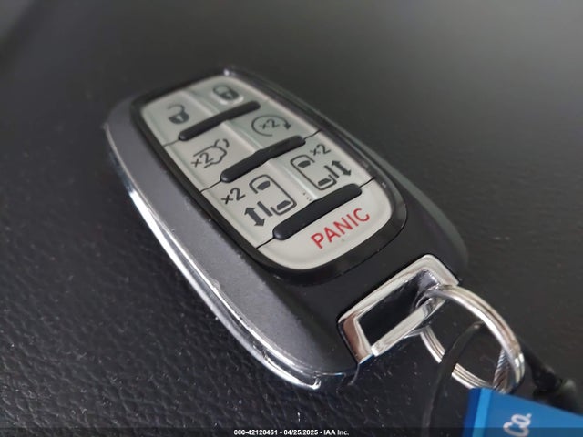 Chrysler Pacifica Select 2025 2C4RC1BG8SR548335 Image 11