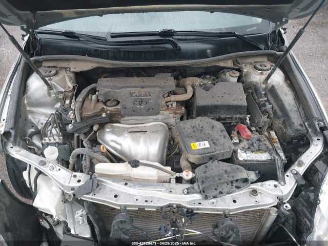 4T1BF1FK9HU416604 Toyota CAMRY SE