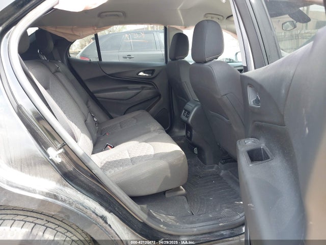 2GNAXUEV8K6120044 Chevrolet EQUINOX LT