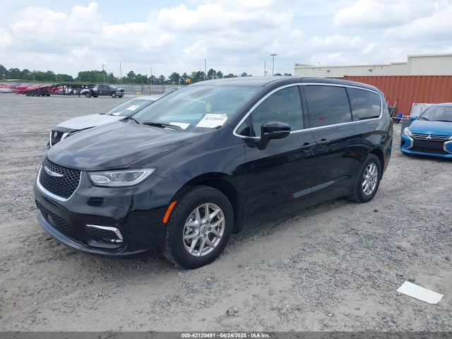Chrysler Pacifica Select 2025 2C4RC1BG9SR507423 Image 2
